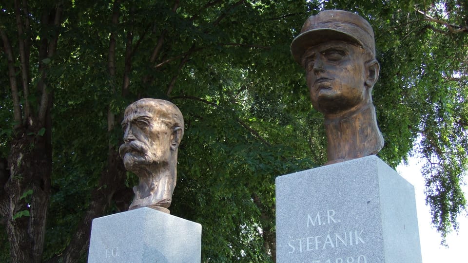 Bustos de Masaryk y Štefánik en Košice, foto: Marián Gladiš, CC BY-SA 3.0 Bustos de Masaryk y Štefánik en Košice, foto: Marián Gladiš, CC BY-SA 3.0