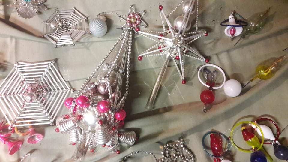Adornos navideños de Poniklá, foto: Ivana Bernáthová Adornos navideños de Poniklá, foto: Ivana Bernáthová