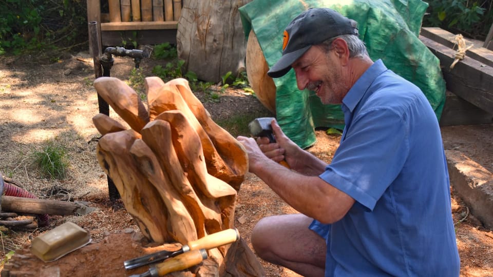 El artista Ivan Nacvalač en pleno trabajo | Foto: Juan Pablo Bertazza, Radio Prague International El artista Ivan Nacvalač en pleno trabajo | Foto: Juan Pablo Bertazza, Radio Prague International