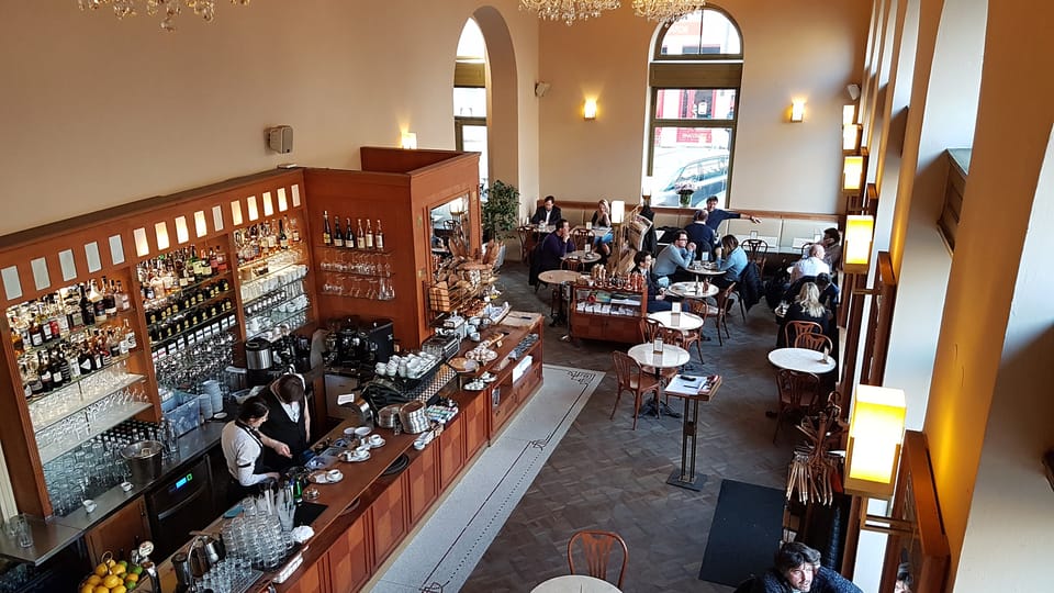 Café Savoy, foto: Ondřej Tomšů Café Savoy, foto: Ondřej Tomšů