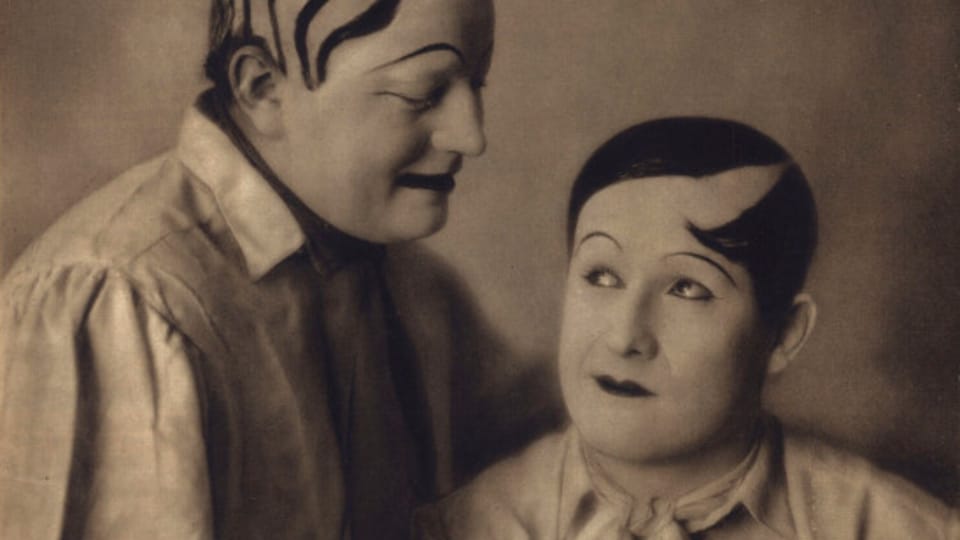 Jan Werich y Jiří Voskovec, 1932 | Foto: Atelieur Adéle, Forster - PraguePraha/Pestrý týden, 13.2.1932/Wikimedia Commons, public domain Jan Werich y Jiří Voskovec, 1932 | Foto: Atelieur Adéle, Forster - PraguePraha/Pestrý týden, 13.2.1932/Wikimedia Commons, public domain