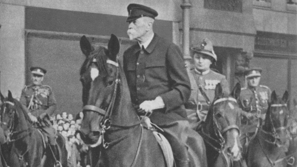 Tomáš Garrigue Masaryk y Hektor, fuente: el libro TGM v Lánech, editorial Za svobodu Tomáš Garrigue Masaryk y Hektor, fuente: el libro TGM v Lánech, editorial Za svobodu