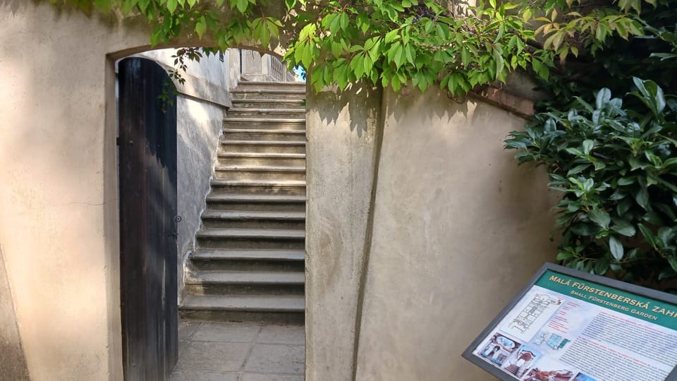 Puerta al jardín Pequeño Fürstenberg | Foto: Lenka Žižková, Radio Prague International Puerta al jardín Pequeño Fürstenberg | Foto: Lenka Žižková, Radio Prague International