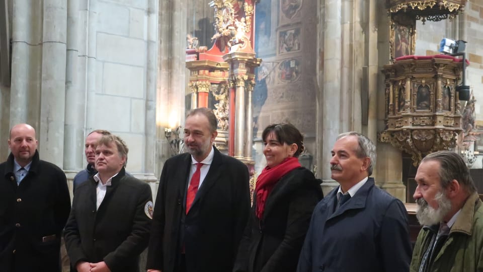 Se traslada el relicario del emperador Carlos I a la catedral de San Vito de Praga | Foto: Martina Schneibergová, Radio Prague International Se traslada el relicario del emperador Carlos I a la catedral de San Vito de Praga | Foto: Martina Schneibergová, Radio Prague International