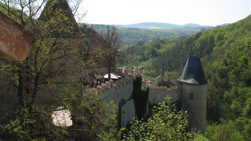 El castillo de Karlštejn, foto: Klára Stejskalová El castillo de Karlštejn, foto: Klára Stejskalová