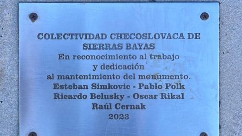 Sierras Bayas - Placa agradecimiento | Foto: archivo de Arturo Křivánek