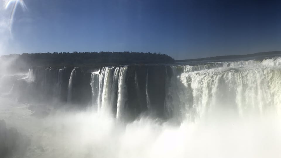 Vista panorámica de las cataratas | Foto: Juan Pablo Bertazza, Radio Prague International Vista panorámica de las cataratas | Foto: Juan Pablo Bertazza, Radio Prague International