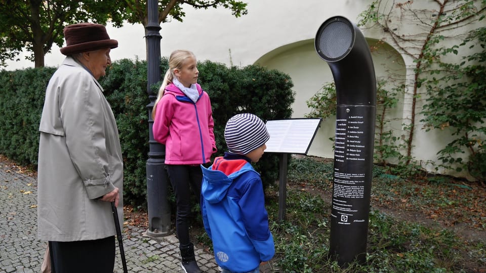 Poesiomat en la ciudad de Klatovy | Foto: Jitka Englová, Český rozhlas Poesiomat en la ciudad de Klatovy | Foto: Jitka Englová, Český rozhlas