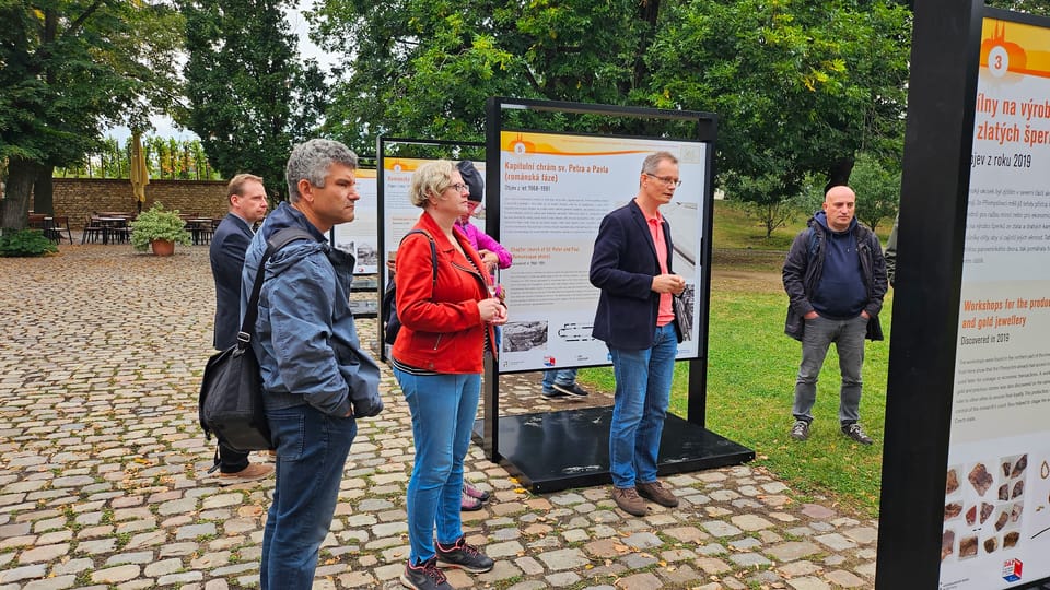 Una exhibición arqueológica revela los tesoros secretos de Vyšehrad | Foto: Klára Stejskalová, Radio Prague International Una exhibición arqueológica revela los tesoros secretos de Vyšehrad | Foto: Klára Stejskalová, Radio Prague International