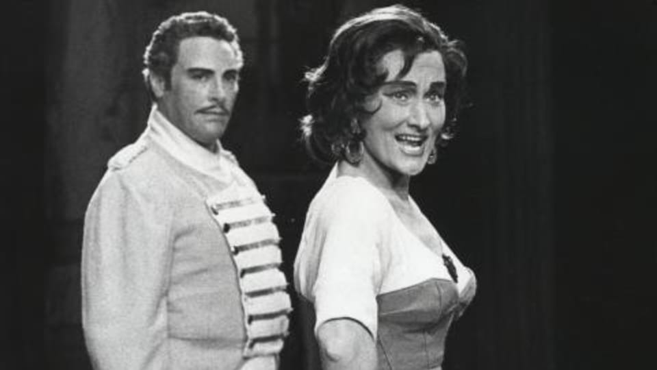 Soña Červená (Carmen) | Foto: Jaromír Svoboda, archivo del Teatro Nacional de Praga Soña Červená (Carmen) | Foto: Jaromír Svoboda, archivo del Teatro Nacional de Praga