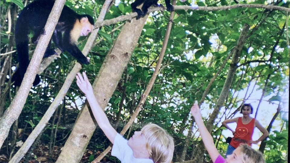 Kateřina y su hermana Tereza en el Parque Nacional Manuel Antonio | Foto: archivo personal de Kateřina Sýkorová Kateřina y su hermana Tereza en el Parque Nacional Manuel Antonio | Foto: archivo personal de Kateřina Sýkorová