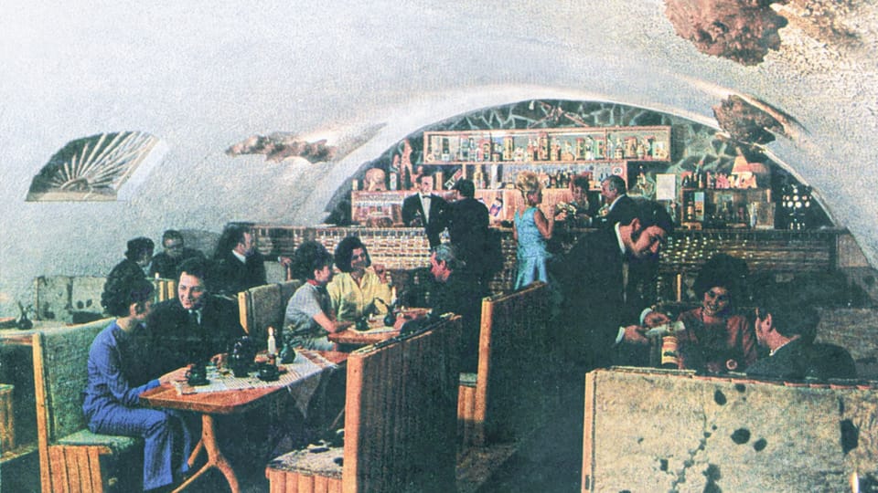 Foto repro: Marcel Sladkowski: Království slivovice - Osudy palírníků a palíren ve Vizovicích / RUDOLF JELÍNEK a.s. Foto repro: Marcel Sladkowski: Království slivovice - Osudy palírníků a palíren ve Vizovicích / RUDOLF JELÍNEK a.s.