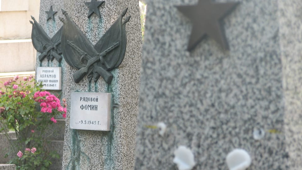 Cementerio de Olsanské Hrbitovy en Praga | Foto: Kristýna Maková, Praha křížem krážem Cementerio de Olsanské Hrbitovy en Praga | Foto: Kristýna Maková, Praha křížem krážem