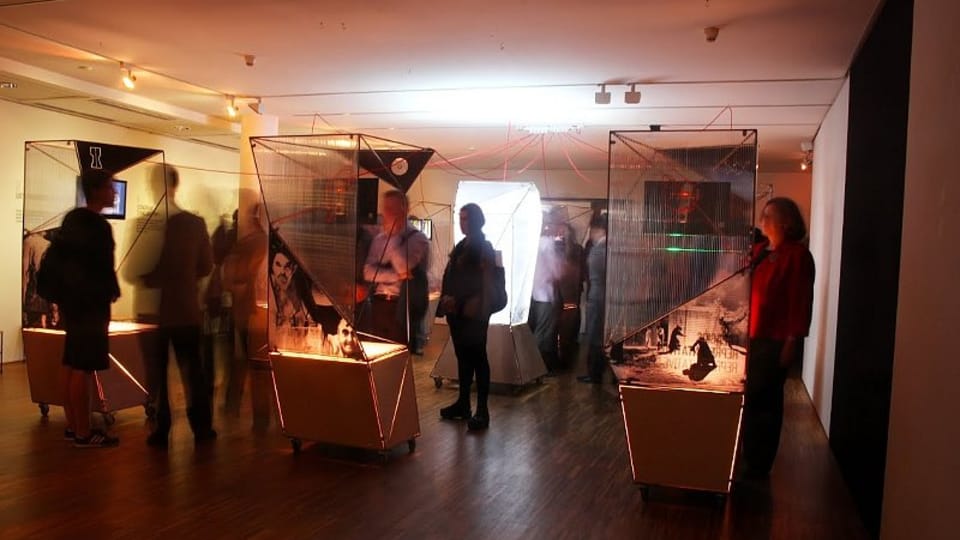 Exposición en Instituto Cervantes, Foto: Jonáš Mejtský - IC Praga Exposición en Instituto Cervantes, Foto: Jonáš Mejtský - IC Praga