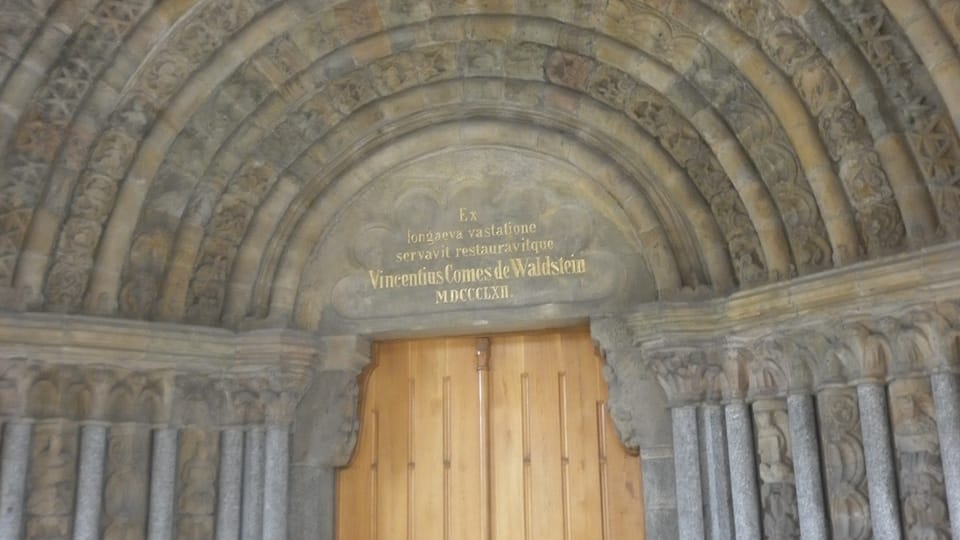 La basílica de san Procopio en Třebíč, La Puerta del Paraíso | Foto: Radio Prague International La basílica de san Procopio en Třebíč, La Puerta del Paraíso | Foto: Radio Prague International