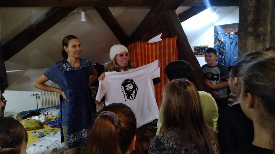 Camiseta con Sandokan,  un regalo popular de la época,  foto: Dominika Bernáthová