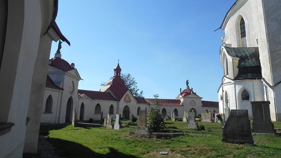 Iglesia de San Juan Nepomuceno en Zelená hora | Foto: Magdalena Kašubová, Radio Prague International Iglesia de San Juan Nepomuceno en Zelená hora | Foto: Magdalena Kašubová, Radio Prague International