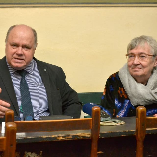 Petr Pospíchal y Petruška Šustrová, foto: ÚSTR