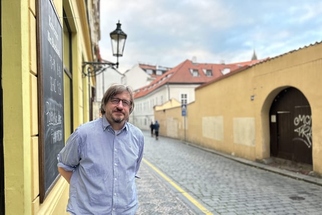 Dan Hrubý,  autor de libros sobre la antigua Praga  | Foto: Juan Pablo Bertazza,  Radio Prague International