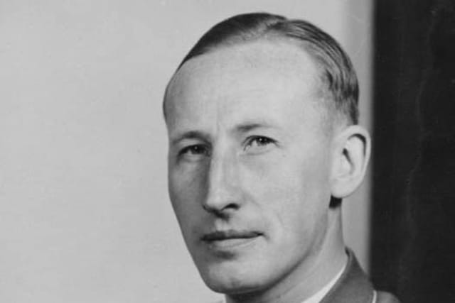 Reinhard Heydrich,  foto: Bundesarchiv,  Bild 146-1969-054-16 / Hoffmann,  Heinrich / CC-BY-SA / Wikimedia Commons 3.0