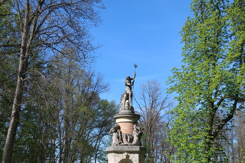 Palacio de Konopiště, Fuente de Neptuno | Foto: Štěpánka Budková, Radio Prague International Palacio de Konopiště, Fuente de Neptuno | Foto: Štěpánka Budková, Radio Prague International