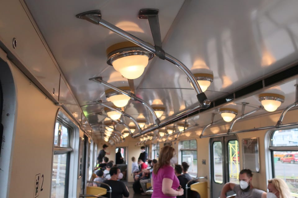 El viaje por metro histórico | Foto: Štěpánka Budková, Radio Prague International El viaje por metro histórico | Foto: Štěpánka Budková, Radio Prague International