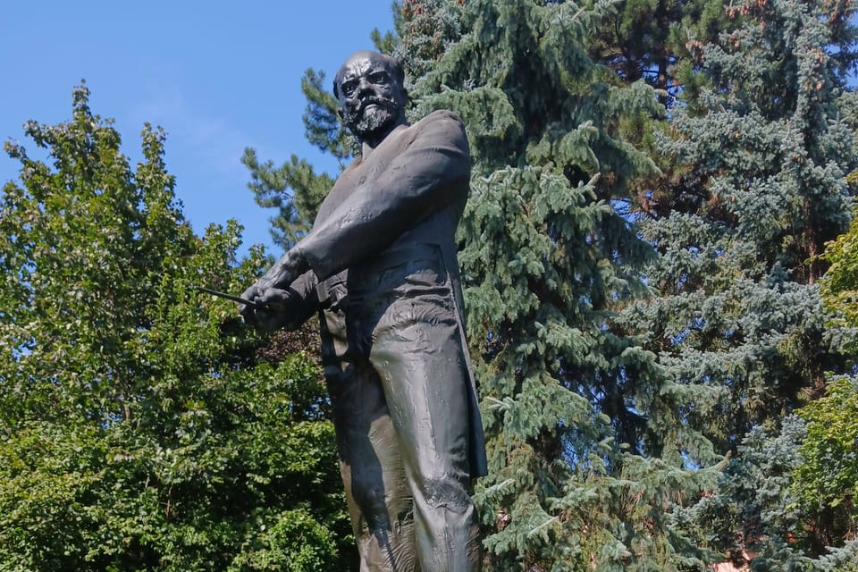 Estatua de Antonín Dvořák en Nelahozeves | Foto: Guillaume Narguet,  Radio Prague International