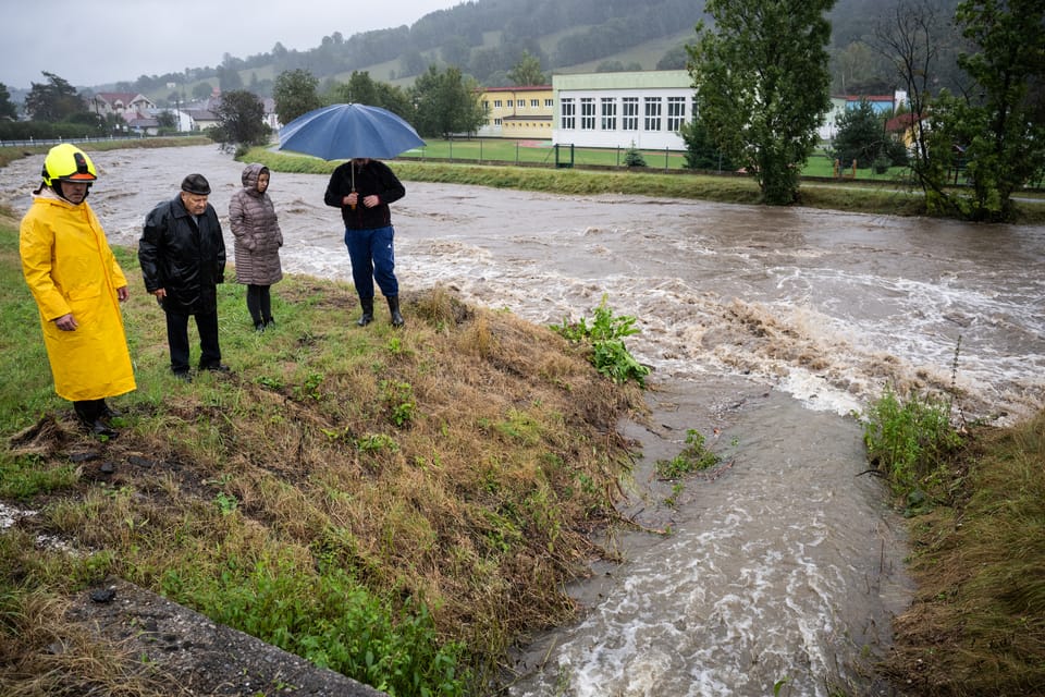 Evacuación en Česká Ves | Foto: René Volfík, iROZHLAS.cz Evacuación en Česká Ves | Foto: René Volfík, iROZHLAS.cz