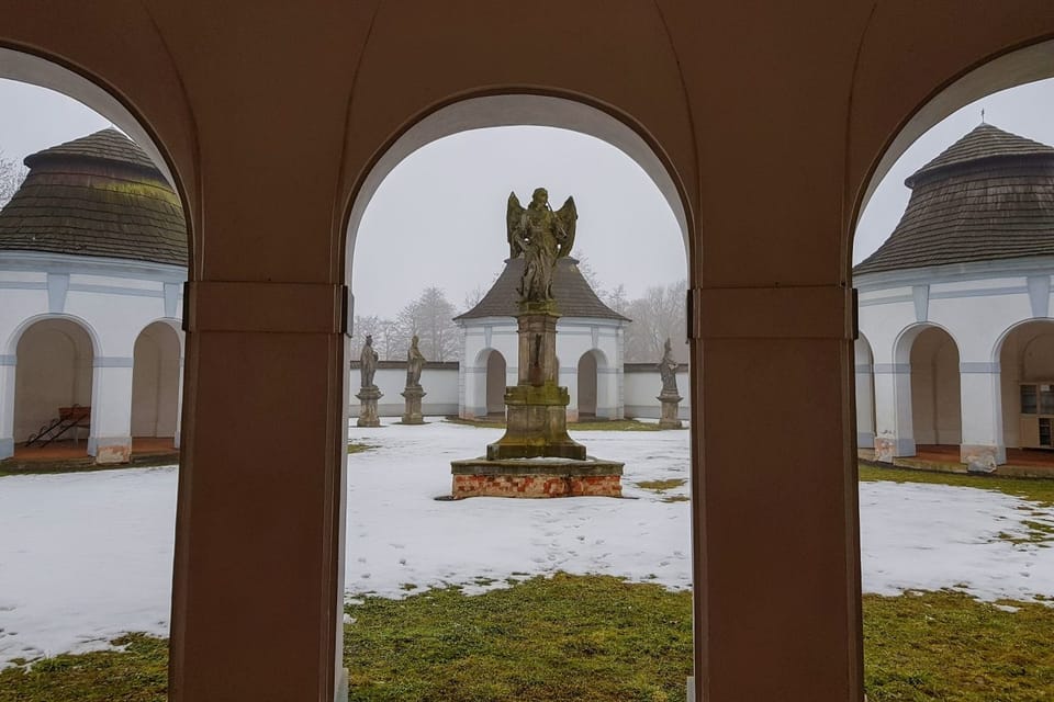El Cementerio antiguo en la ciudad de Žďár nad Sázavou | Foto: Irena Šarounová, Český rozhlas El Cementerio antiguo en la ciudad de Žďár nad Sázavou | Foto: Irena Šarounová, Český rozhlas