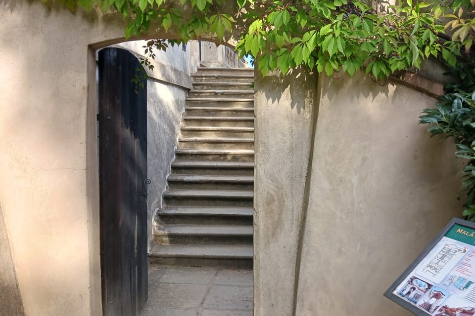 Puerta al jardín Pequeño Fürstenberg | Foto: Lenka Žižková, Radio Prague International Puerta al jardín Pequeño Fürstenberg | Foto: Lenka Žižková, Radio Prague International