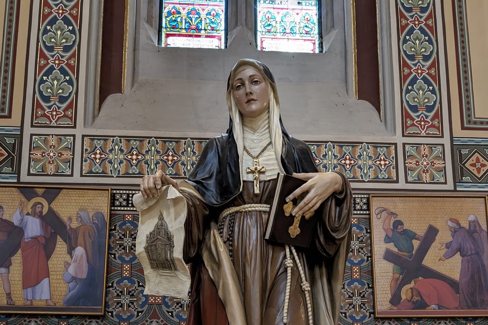 Santa Inés en la iglesia de San Cirilo y San Metodio de Karlín en Praga | Foto: Štěpánka Budková, Radio Prague International Santa Inés en la iglesia de San Cirilo y San Metodio de Karlín en Praga | Foto: Štěpánka Budková, Radio Prague International