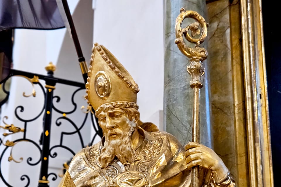 Basílica de San Wenceslao en Stará Boleslav | Foto: Štěpánka Budková, Radio Prague International Basílica de San Wenceslao en Stará Boleslav | Foto: Štěpánka Budková, Radio Prague International