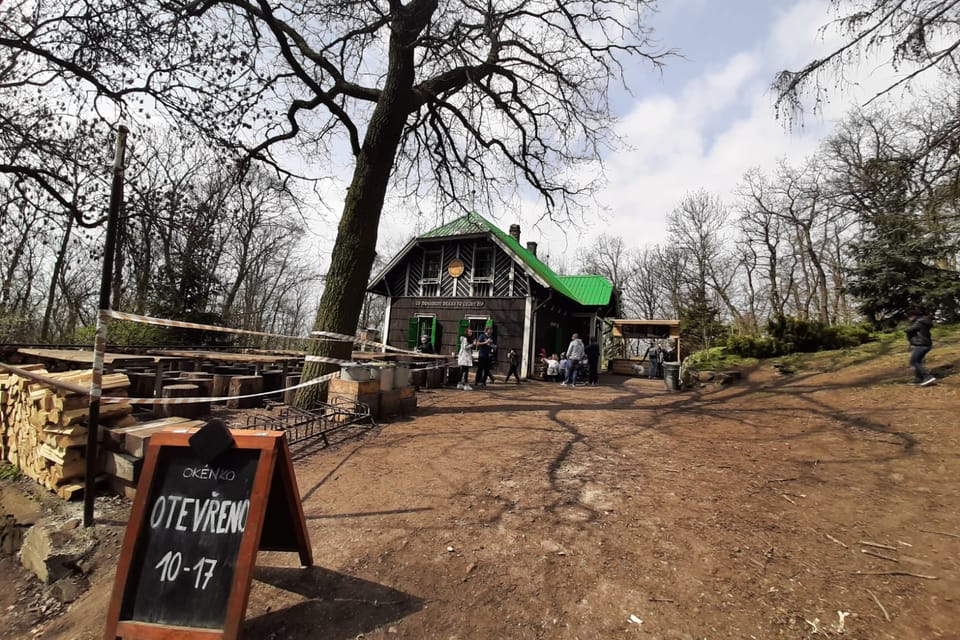 Paseo primaveral por la colina Říp | Foto: Lenka Žižková,  Radio Prague International