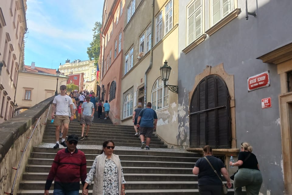 Escaleras del Castillo de Praga | Foto: Lenka Žižková, Radio Prague International Escaleras del Castillo de Praga | Foto: Lenka Žižková, Radio Prague International
