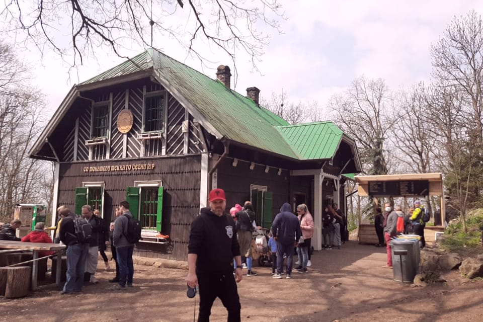 Paseo primaveral por la colina Říp | Foto: Lenka Žižková,  Radio Prague International