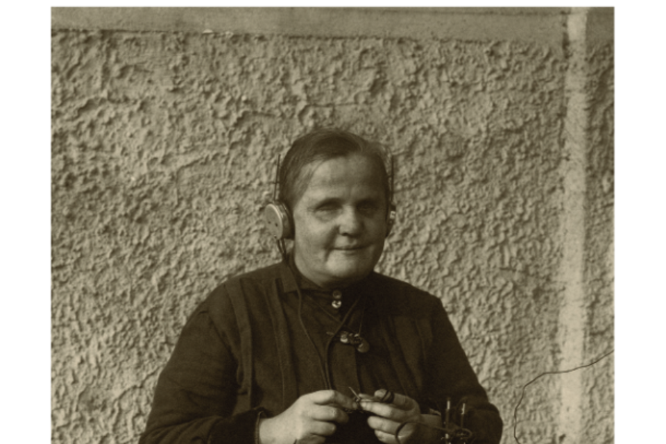 Oyente ciega Eliška Hořejší | Foto: APF Český rozhlas Oyente ciega Eliška Hořejší | Foto: APF Český rozhlas