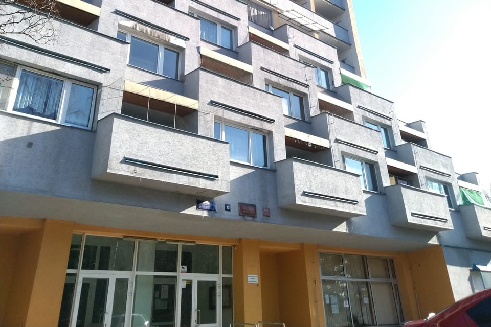 Un edificio de Ďáblice, foto: Dominika Bernáthová Un edificio de Ďáblice, foto: Dominika Bernáthová