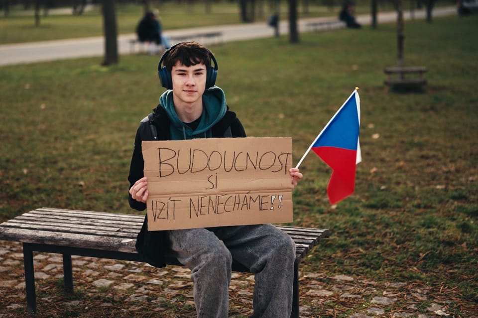 “No dejemos que nos roben el futuro” | Foto: Antoan Pepelanov,  Radio Prague International