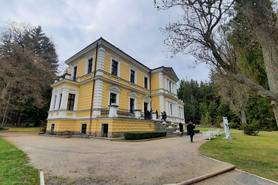 El palacete Vysoká u Příbrami | Foto: Markéta Kachlíková, Radio Prague International El palacete Vysoká u Příbrami | Foto: Markéta Kachlíková, Radio Prague International