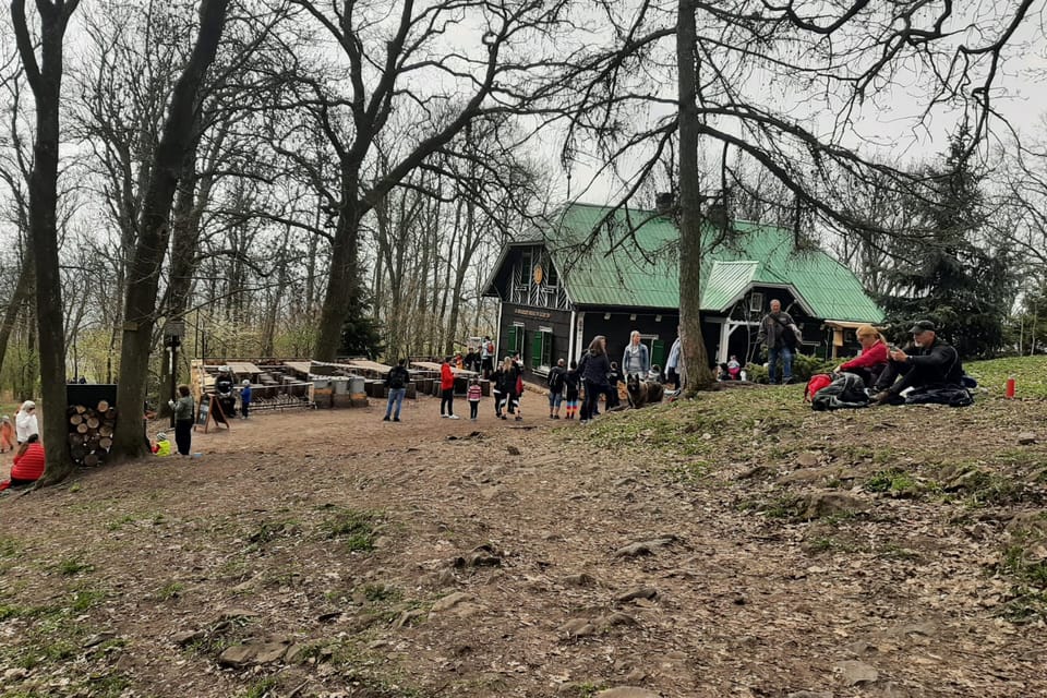 Paseo primaveral por la colina Říp | Foto: Lenka Žižková,  Radio Prague International