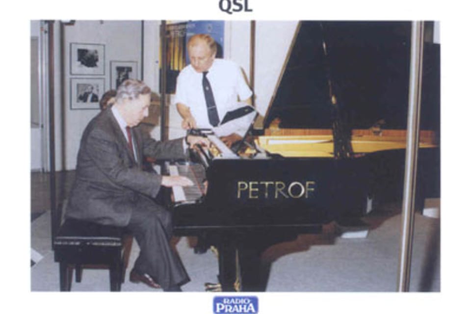Rudolf Firkušný (1912-1994) pianista checo, tocando el piano de concierto de la marca Petrof, firma fundada en 1864 en la ciudad de Hradec Králové | Foto: Petrof Rudolf Firkušný (1912-1994) pianista checo, tocando el piano de concierto de la marca Petrof, firma fundada en 1864 en la ciudad de Hradec Králové | Foto: Petrof
