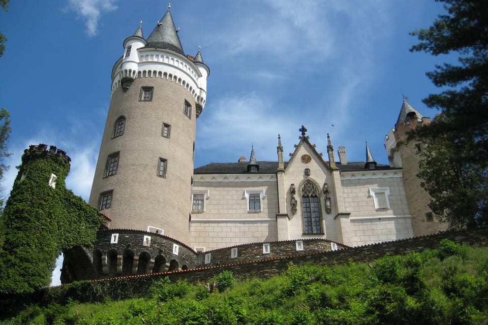 Palacio de Žleby | Foto: Radio Prague International Palacio de Žleby | Foto: Radio Prague International